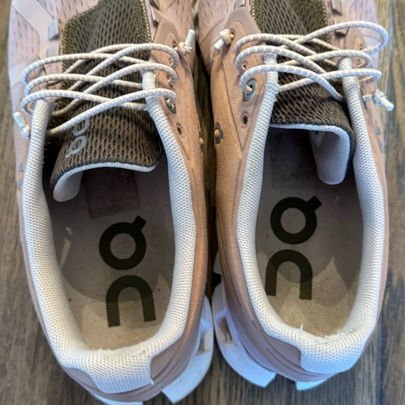 On Cloud Dusty Blush Pink/Rosebrown Camo Running Shoes w/Speed Lacing 8 - Picture 7 of 16